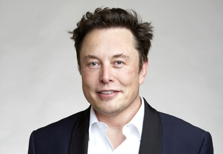 elon musk – wzrost