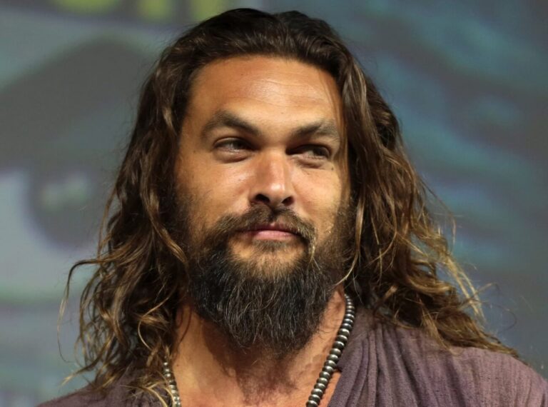 jason momoa wzrost