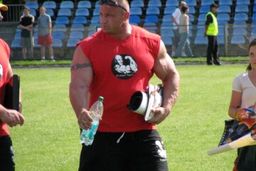 mariusz pudzianowski wykształcenie