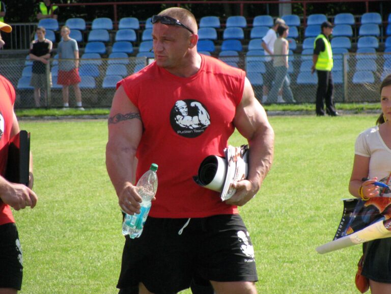 mariusz pudzianowski wykształcenie