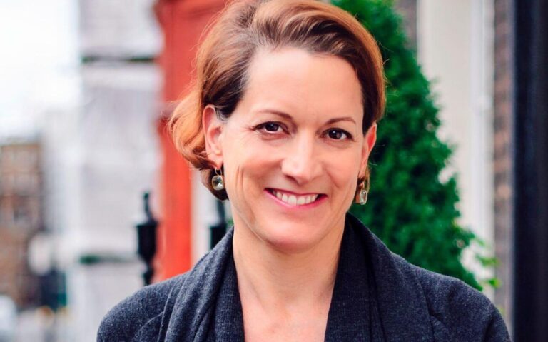 anne applebaum wykształcenie