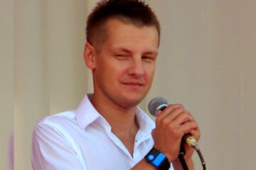 marcin mroczek wykształcenie